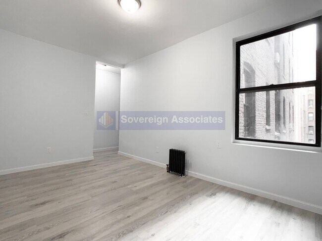 Foto del edificio - 182 Claremont Avenue