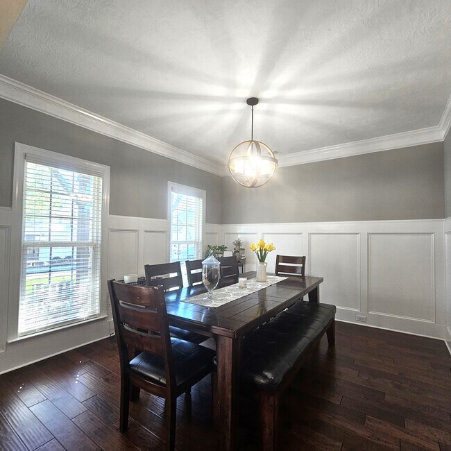 Foto del edificio - 821 Herrington Dr