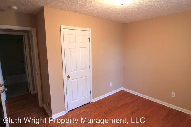 Building Photo - 4 br, 2 bath House - 2552 Lismore Drive