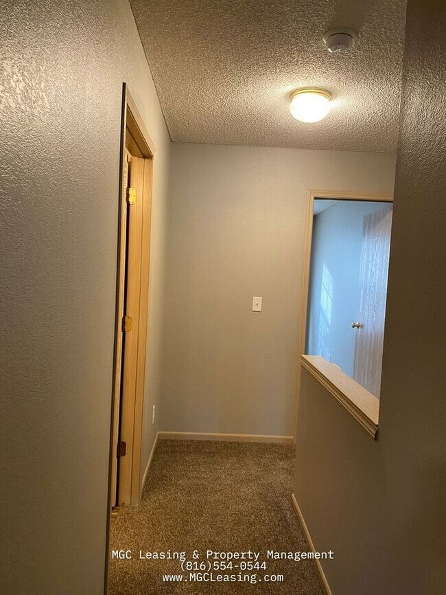 Building Photo - SOUTH GARDEN TOWNHOMES