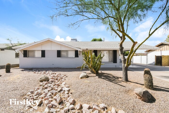 Foto principal - 549 W Shannon St