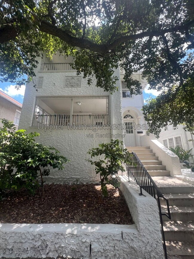 Building Photo - 1417 Audubon St