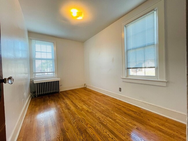 Foto del edificio - 119-39 7th Ave