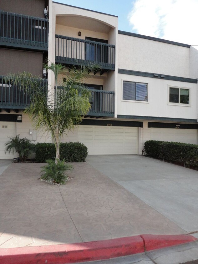 Primary Photo - San Carlos - Fully Remodeled - Two Story T...