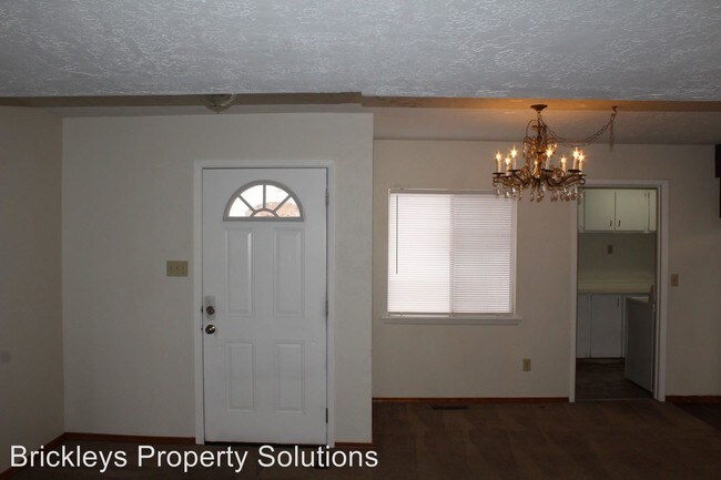 Building Photo - 4 br, 2 bath House - 7513 St. Clair St. NE