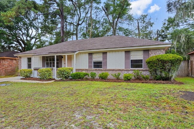 Building Photo - 115 Lucian Cir