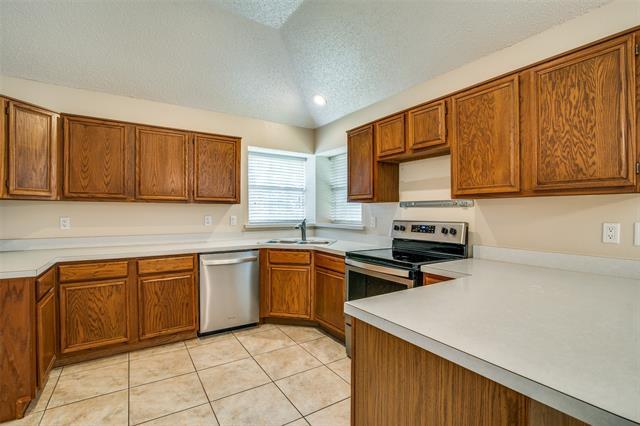 Foto del edificio - 1802 Elm Creek Dr
