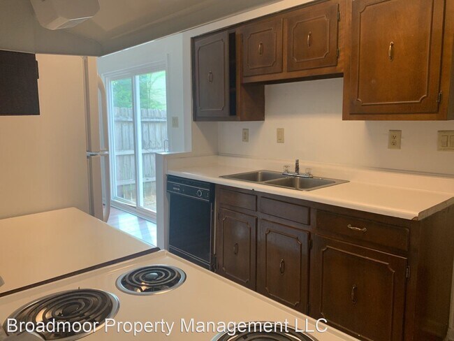 Building Photo - 2 br, 2 bath House - 4724 Dandelion Court