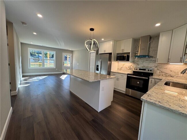 Foto del edificio - 2772 Spring Creek Pl SE
