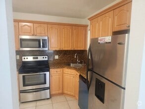 Building Photo - 3813 Coral Tree Cir