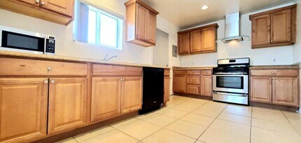 Building Photo - 8422 Wells St