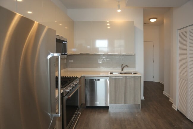 Foto del edificio - 932 W Dakin St