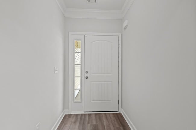 Building Photo - 3017 Brems Dr