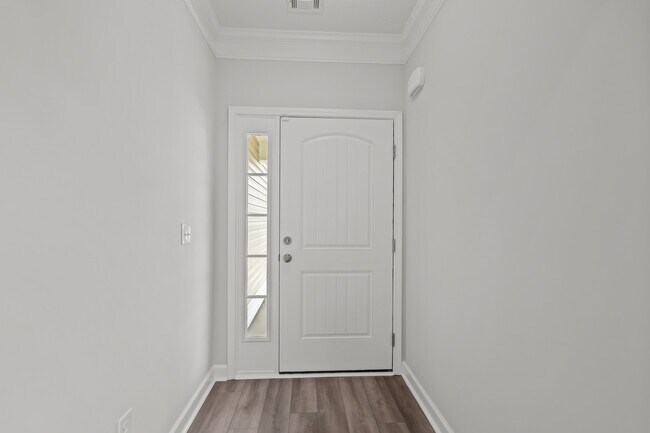 Foto del edificio - 3017 Brems Dr