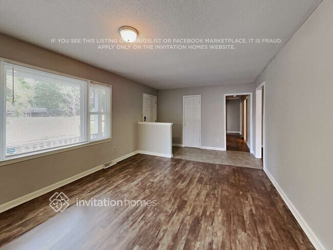 Foto del edificio - 345 Pine Valley Rd