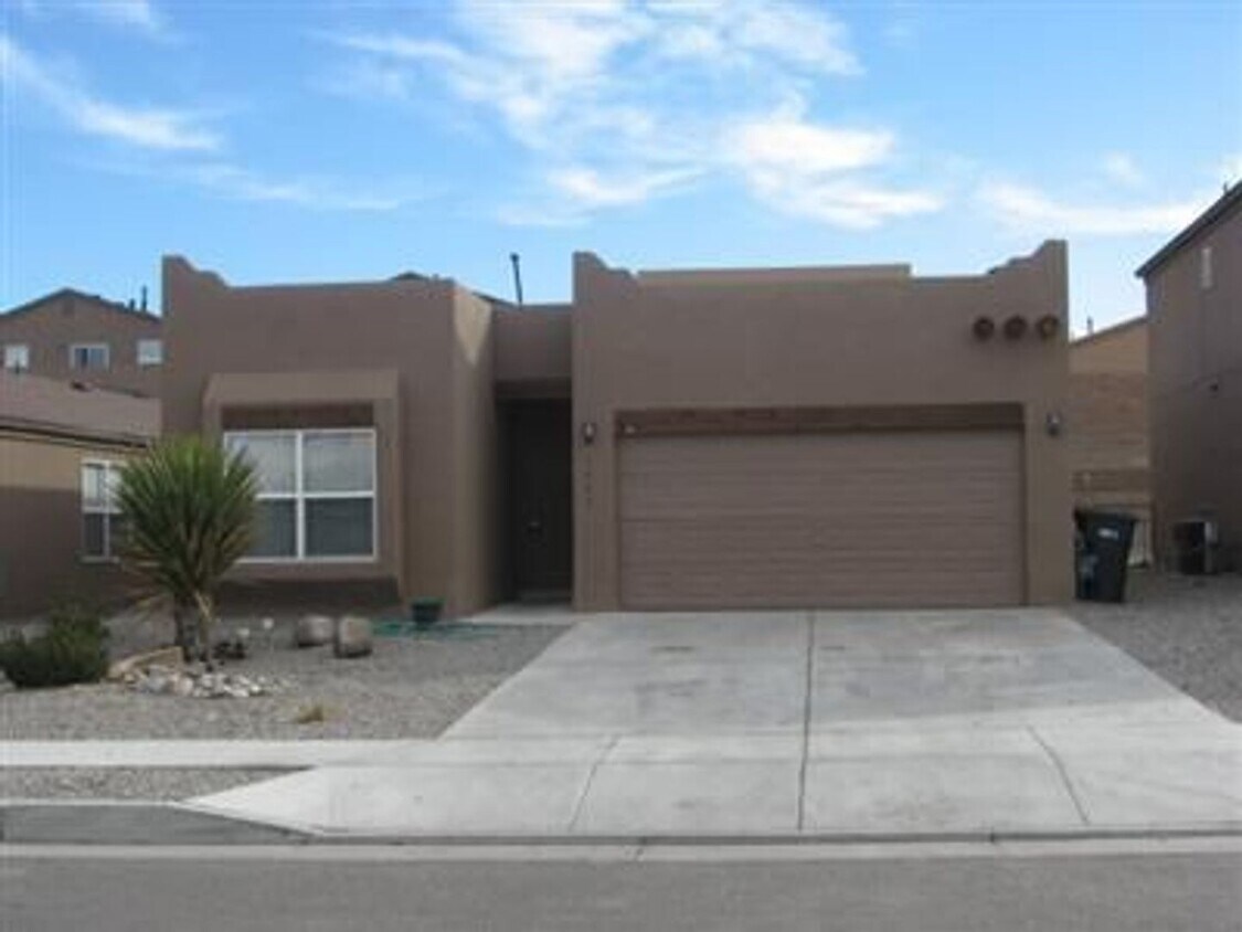 Building Photo - Cute 3 Bedroom in Rio Rancho