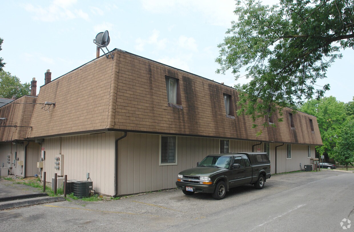 Building Photo - 1382-1390 Forsythe Ave