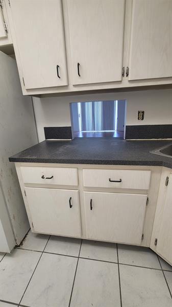 Foto del edificio - 4200 NW 3rd Ct