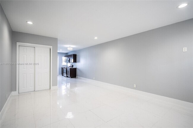 Foto del edificio - 320 84th St
