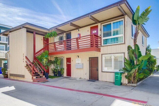 Building Photo - 3764 Bayside Ln