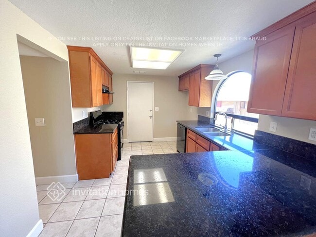 Building Photo - 3036 Danehurst Ct