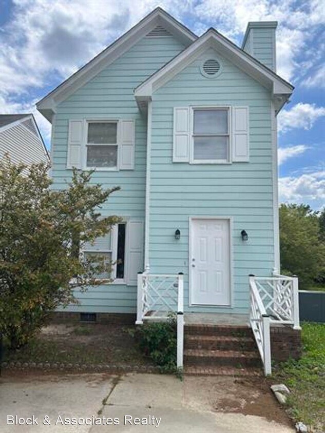 Primary Photo - 3 br, 2.5 bath House - 8037 Perry Creek Road