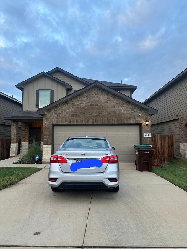 Primary Photo - 4 Bedroom Single Family Home in San Antonio