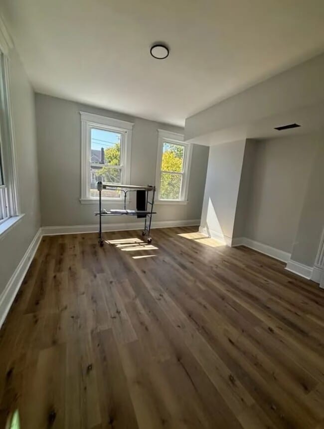 Building Photo - 2752 Enslin St