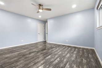 Building Photo - 5347 Rutherglenn Dr