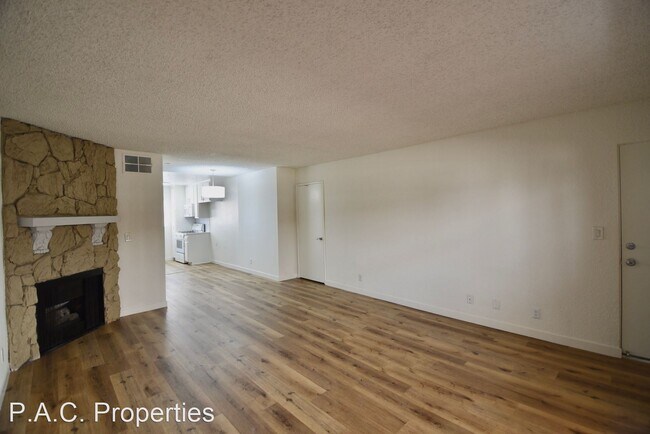 Building Photo - Studio, 1 bath Apartment - 11045 La Maida ...