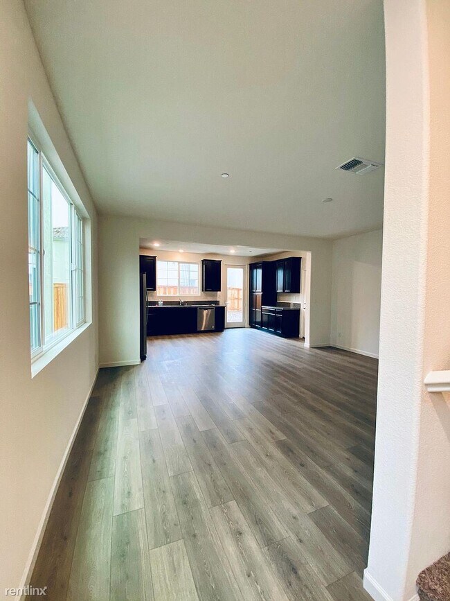 Foto del edificio - 4 br, 3 bath House - 2449 Ronald McNair Way