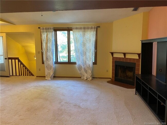 Building Photo - 81 Little Oak Ln