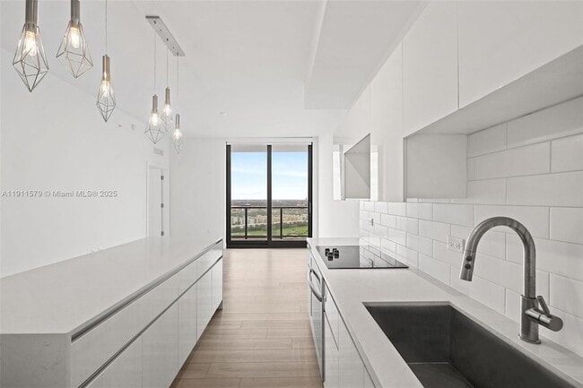 Building Photo - 101 Diplomat Pkwy