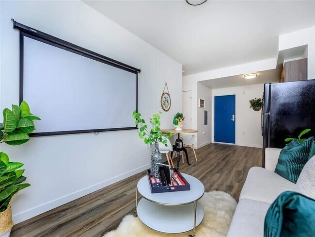Interior Photo - Jefferson Yards Apartments