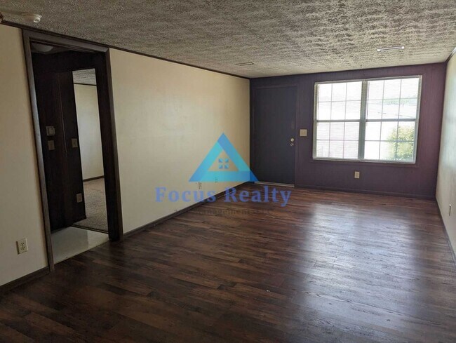 Foto del edificio - 625 Mill St
