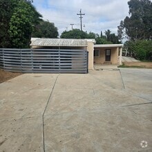 Building Photo - 1740 Canyon Rd