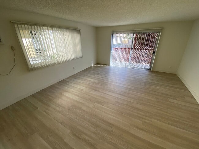 Building Photo - 3730 S Sepulveda Blvd