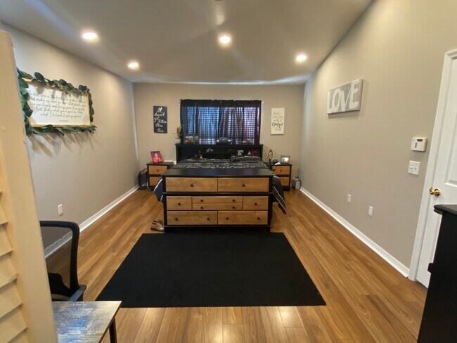 Foto del edificio - 4600 Tarrega St