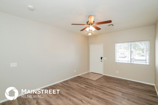 Building Photo - 13137 W Calavar Rd