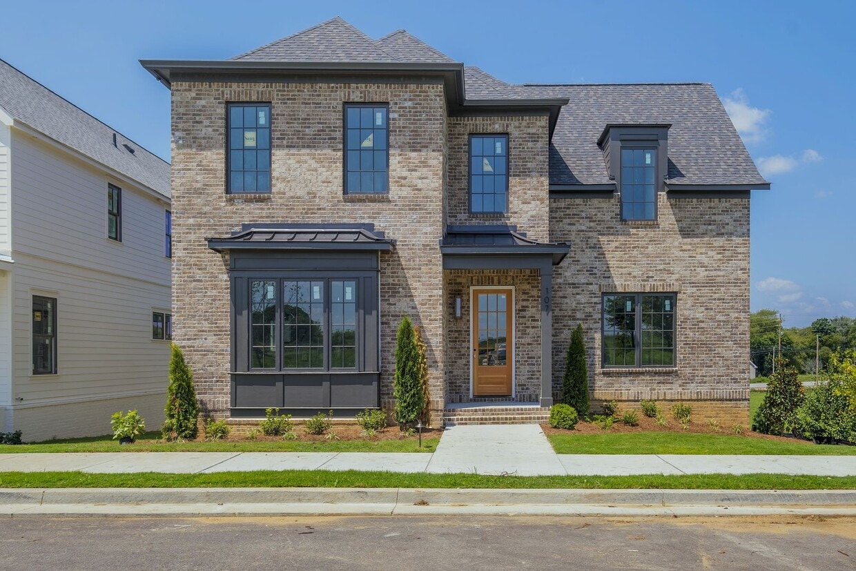 Primary Photo - Luxury June Lake Custom Home