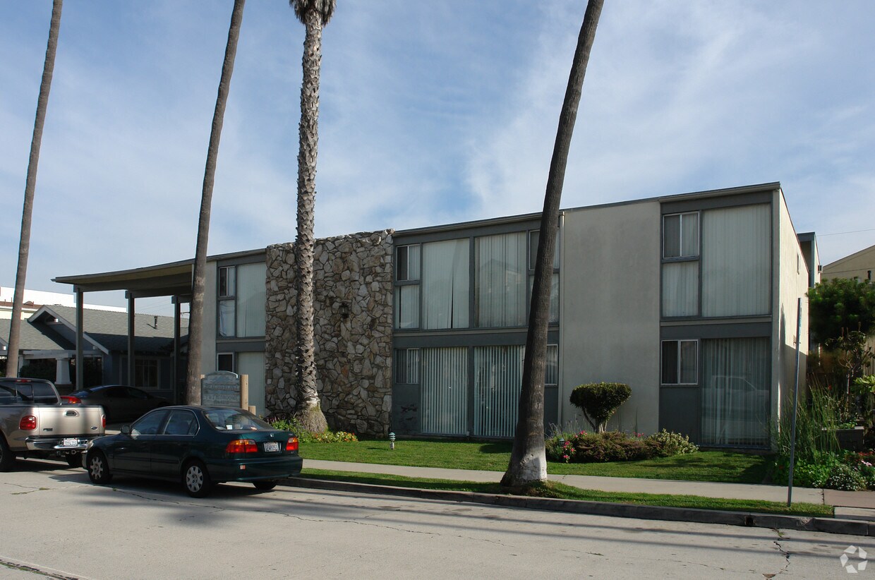 Primary Photo - 120 6th St