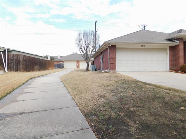 Foto del edificio - 3919 Canton Ct