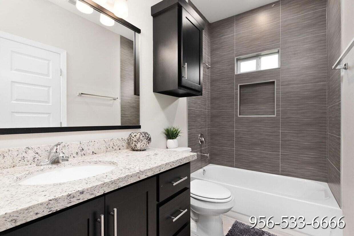 Foto del edificio - 1211 White Oak Dr