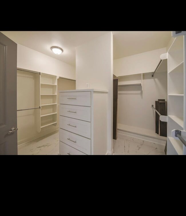 Building Photo - 205 Wildcreek Blvd