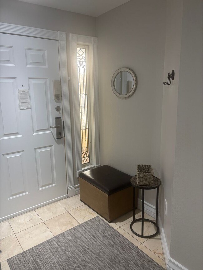 Foto del edificio - Genoa, fully furnished 2bdr/2bath unit, ov...