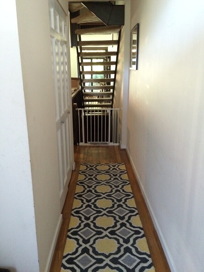 Foto del edificio - 389 N St SW