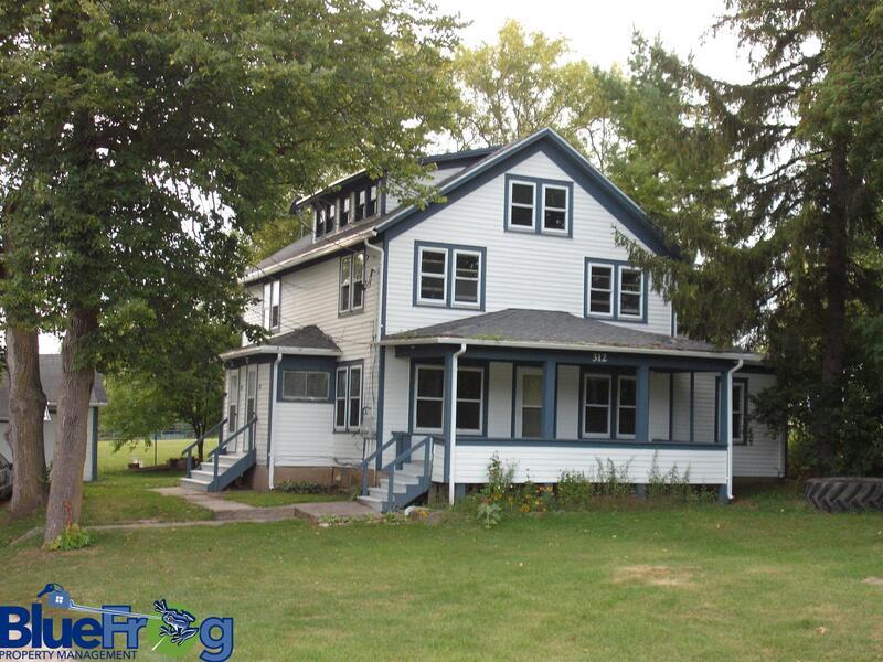 Primary Photo - 312-316 N Mill St