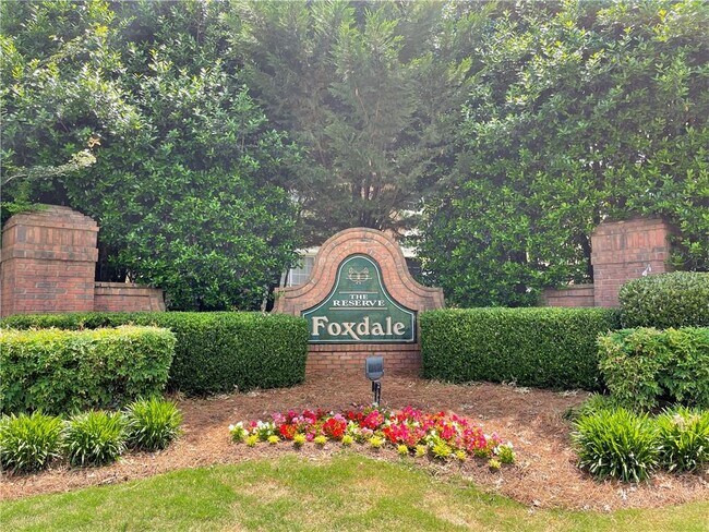 Foto del edificio - 125 Gainford Ct