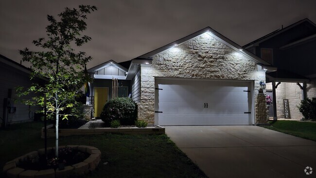 Building Photo - 7863 Abbey Pl