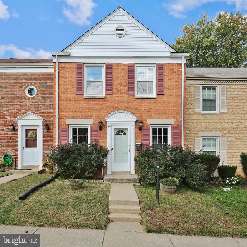 44 Landsend Dr, Gaithersburg, MD 20878 Townhome Rentals in